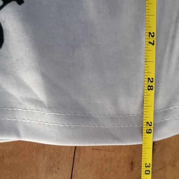 Texaco Graphic T-Shirt in Gray and Red - Picture 7 of 8